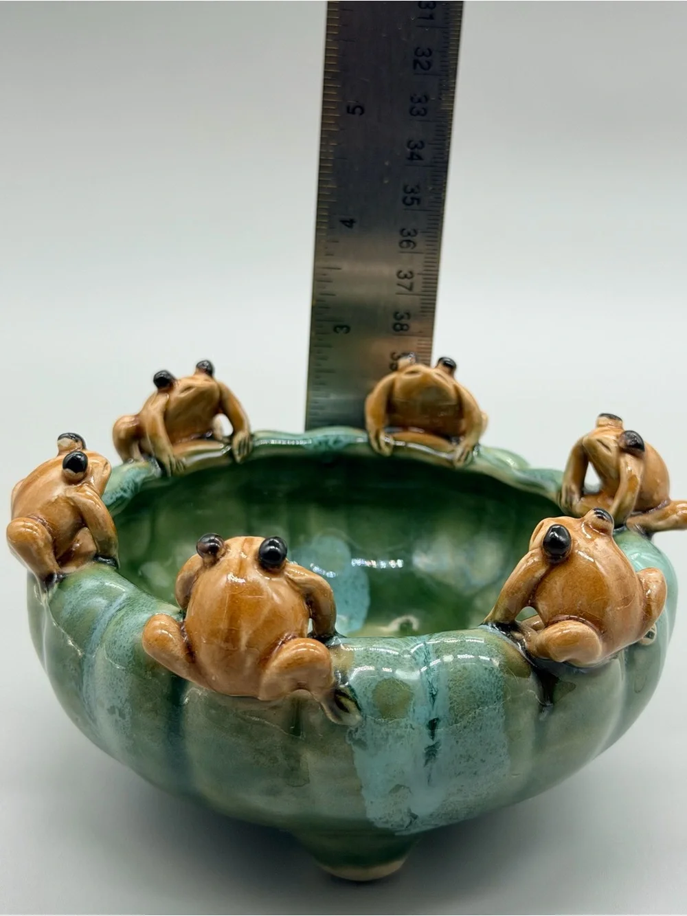 VTG Majolica Style Ceramic 6 Frogs Bowl Planter Green Drip Glaze Lily Pad 5